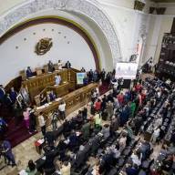 Venezuela: el Parlamento aplazó para la próxima semana el debate final de la ley de amnistía