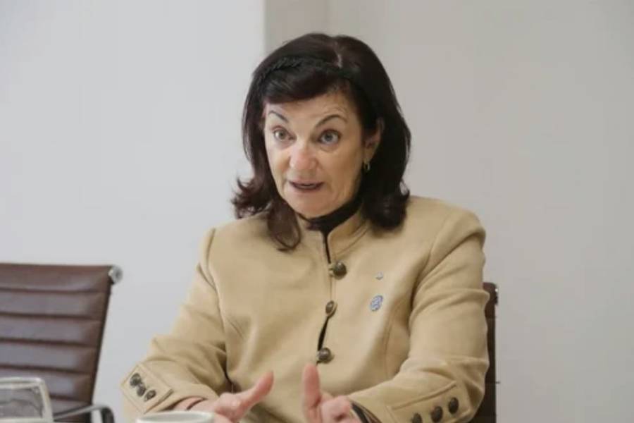 Denuncian que el gobierno busca compensar la crisis con mayor “explotación laboral”