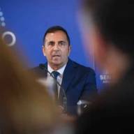 Fate: el Gobierno suspendió por 15 días los despidos en la empresa de neumáticos