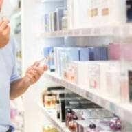 Los Imputaron por robar 3 perfumes