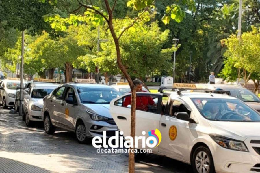 Taxistas autoconvocados bloquearán calles de la capital catamarqueña 