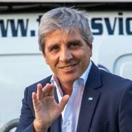 Caputo sale otra vez a buscar financiamiento en el mercado local