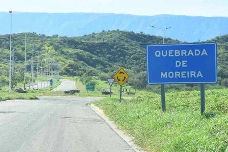 Hombre perdió el control de su moto y se mató