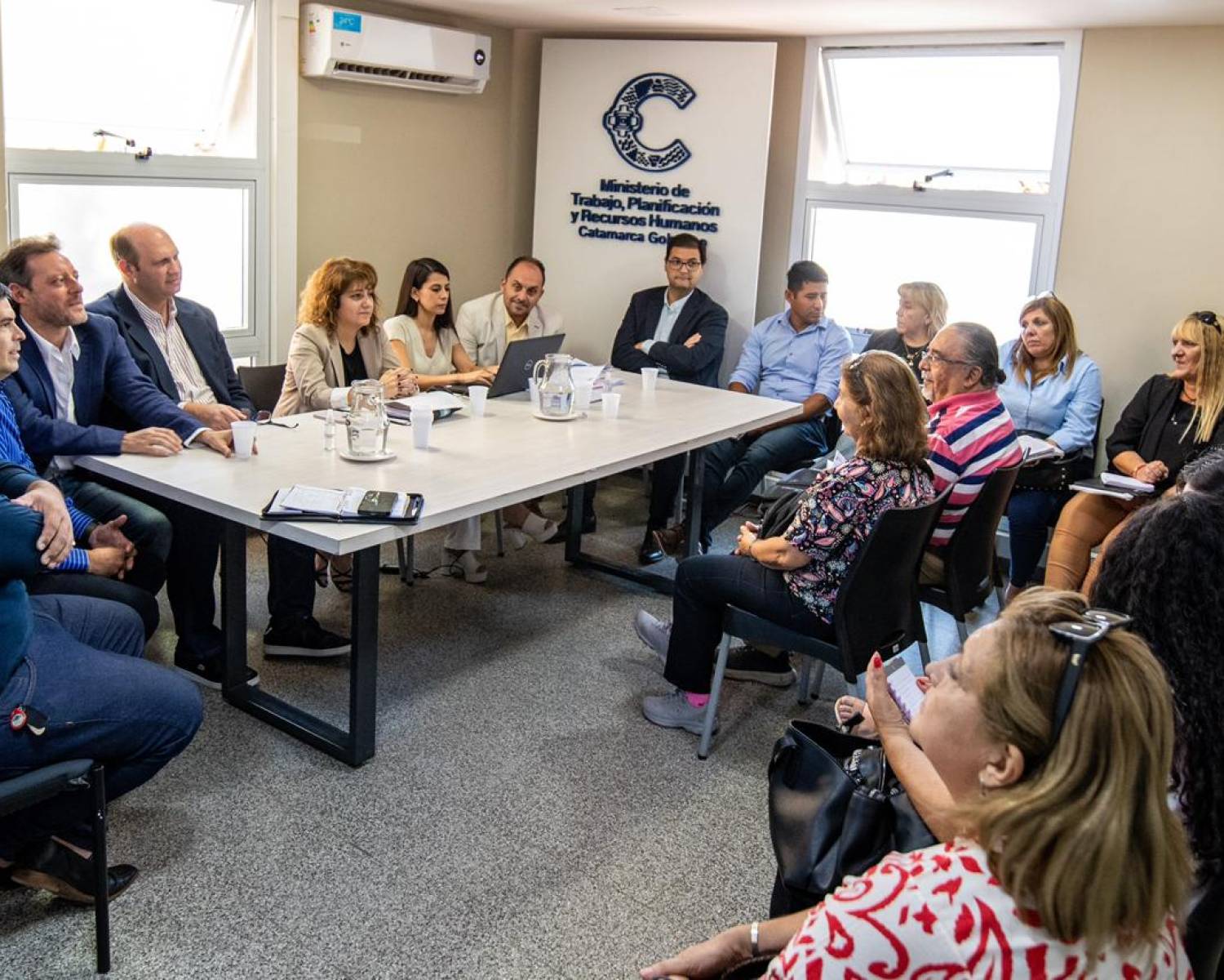 Gobierno y gremios acordaron mejora integral del salario docente y titularización