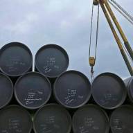 Tras anuncio de Trump el precio del petróleo cae por debajo de los US$100