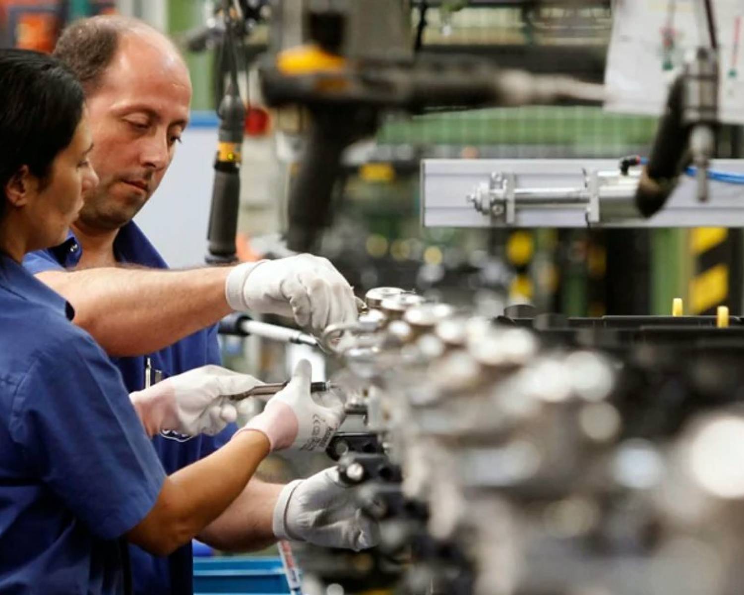 Hay dos millones de personas desocupadas o trabajando en negro en la Argentina