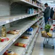 Crisis en Mar del Plata: afirman que hay artículos que ya no se compran y “mueren exhibidos en góndola”