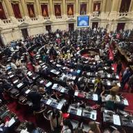 El Gobierno acelera la actividad en el Congreso para retomar la agenda y salir del caso Adorni