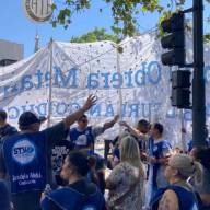 El Sindicato de Trabajadores Viales denunció penalmente a Javier Milei