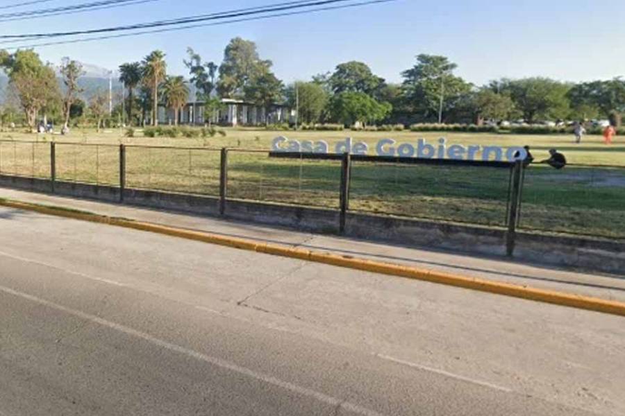 Mejora salarial para personal contratado y becados provinciales