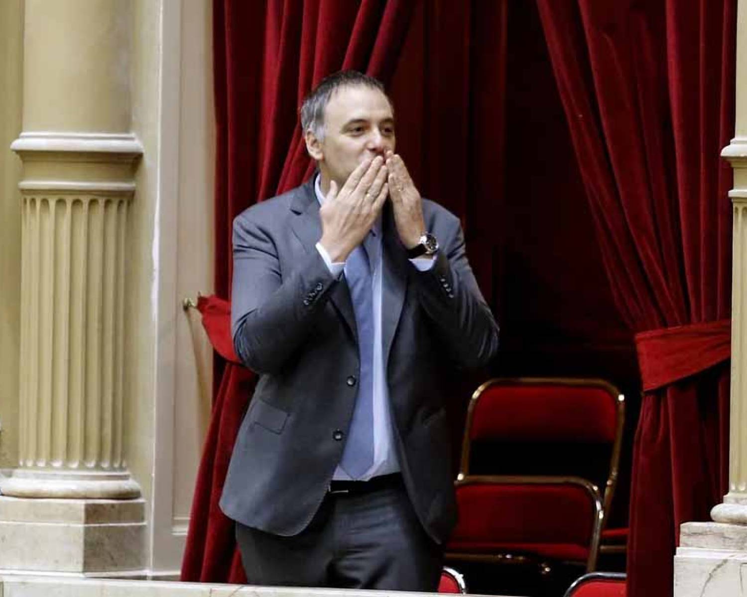 Toda la carne al asador para bancar a Adorni: Milei, Karina, el Gabinete y los senadores de Bullrich en los palcos