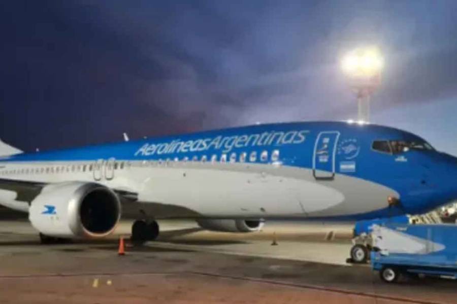 Aerolíneas Argentinas ofrece un 10% de descuento y vuelos de cabotaje en cuotas