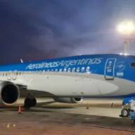 Aerolíneas Argentinas ofrece un 10% de descuento y vuelos de cabotaje en cuotas