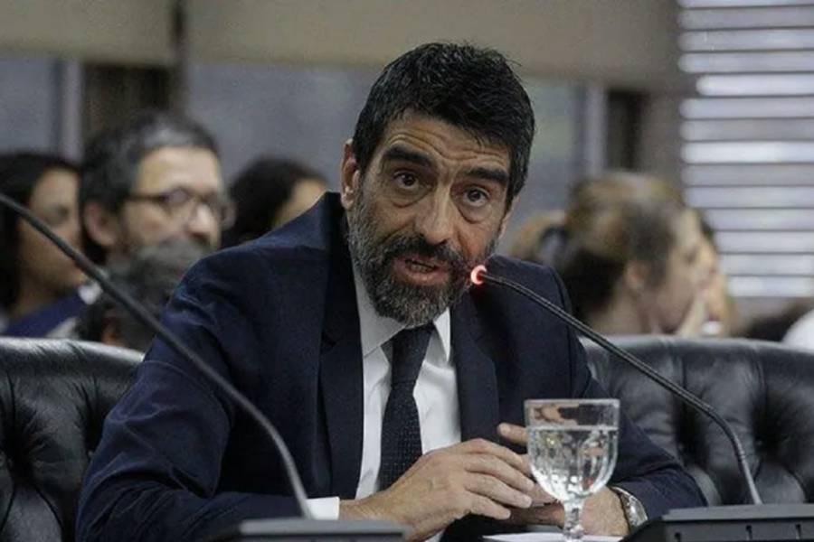 Quién es Rodolfo Tailhade, el diputado kirchnerista denunciado por presunto espionaje