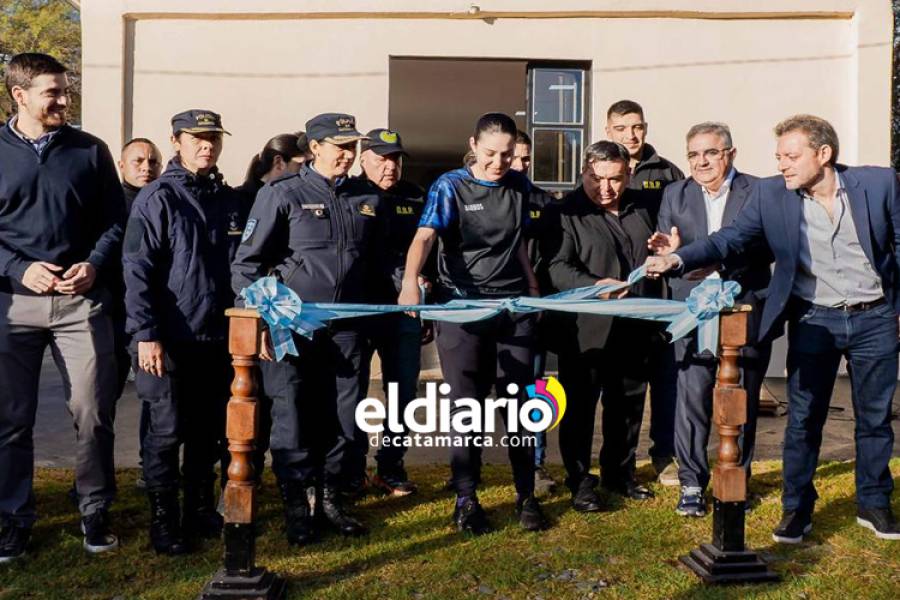 El Gobernador encabezó la inauguración de obras en el Polideportivo Policial