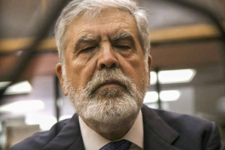 Julio De Vido recibió el benificio de la domiciliaria y abandonará la cárcel de Ezeiza: ¿Por qué?