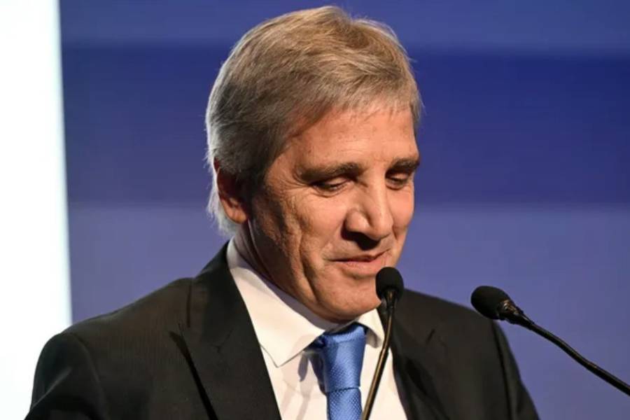 La sentencia de Luis Caputo sobre Axel Kicillof: 