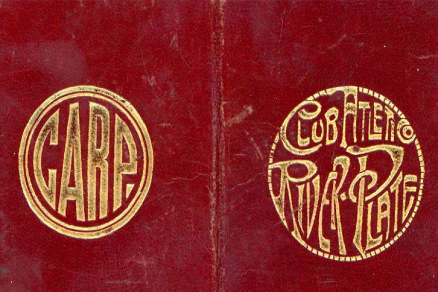 Histórico hallazgo en River Plate: el inédito escudo de 1914 que “nunca antes había sido difundido”