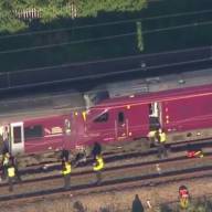 Brutal choque entre dos trenes en Inglaterra: hay al menos un muerto y 89 heridos