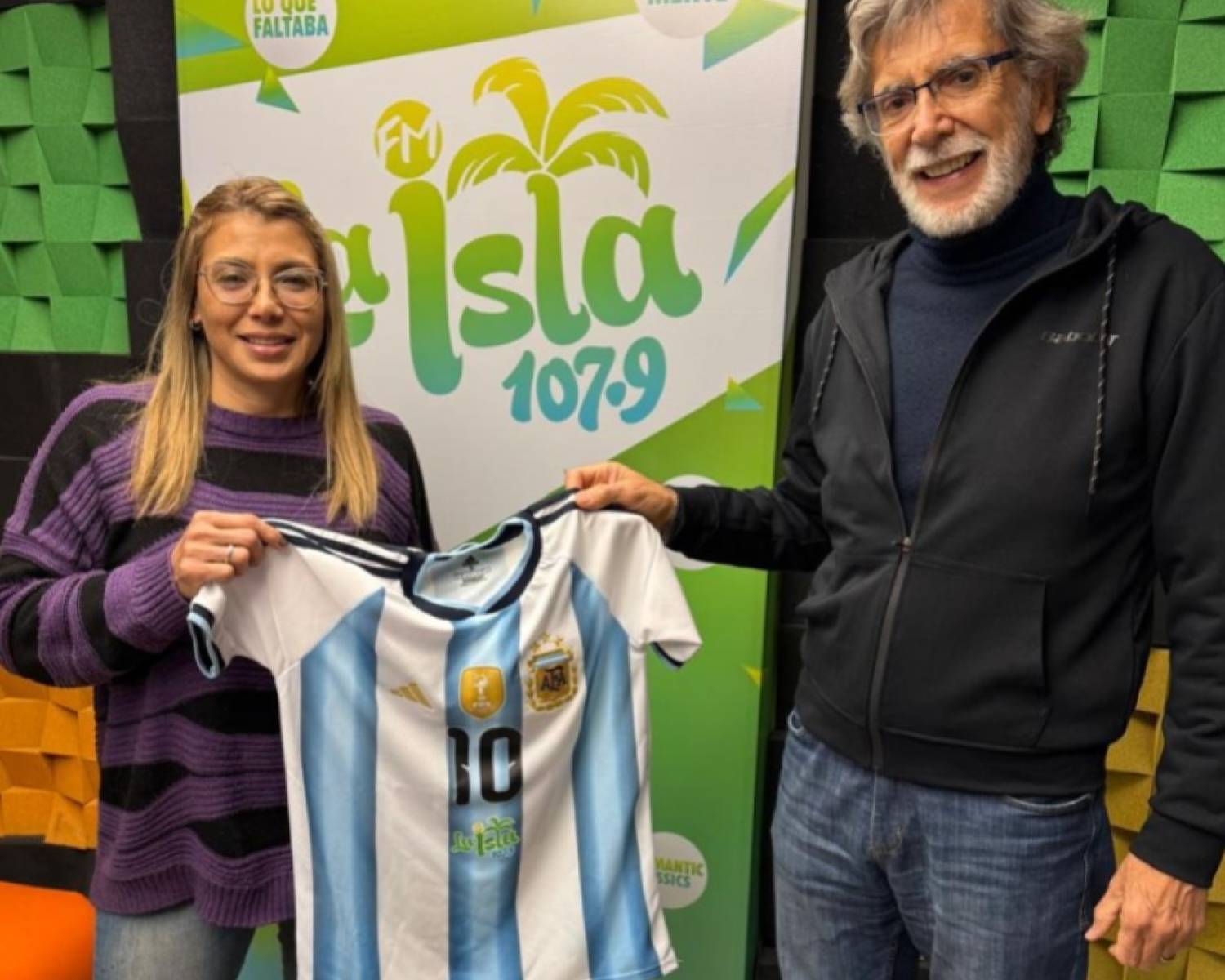 La Isla FM regaló la tercera camiseta de la Selección Argentina