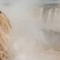 Cataratas del Iguazú: reabren Circuito Garganta del Diablo con protocolos por el incremento en el caudal