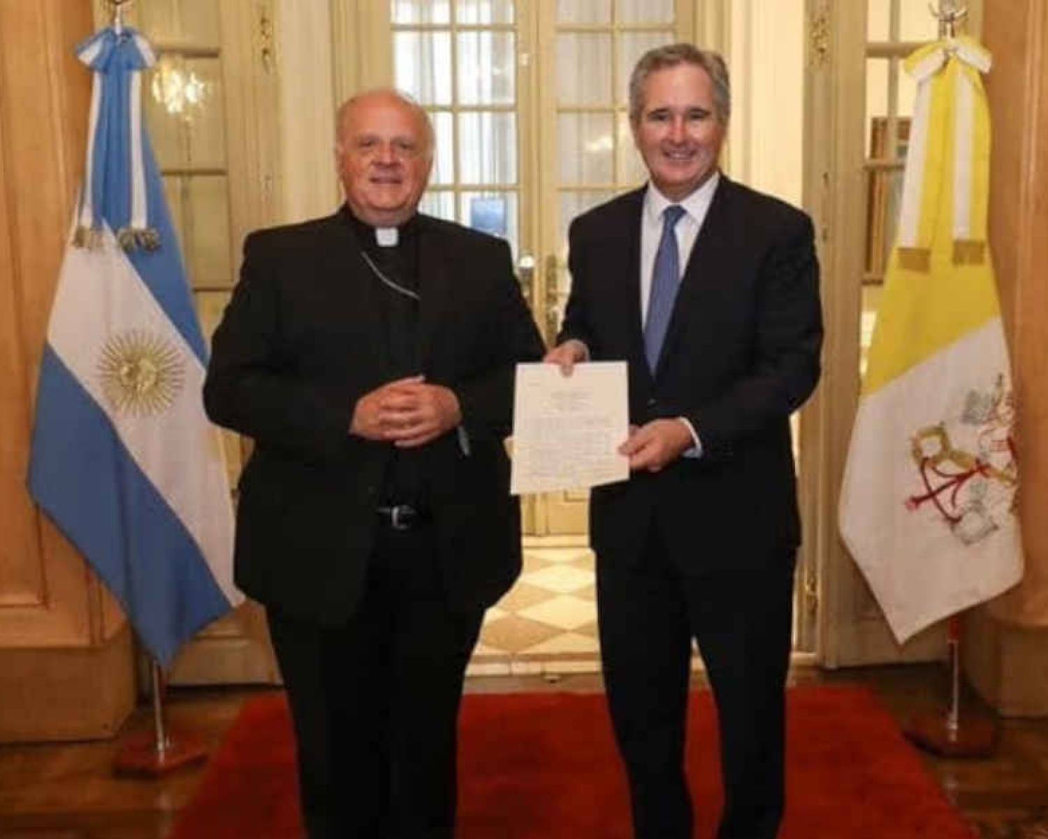 Avanza la visita del papa León XIV a la Argentina: Milei recibe las cartas credenciales del nuncio