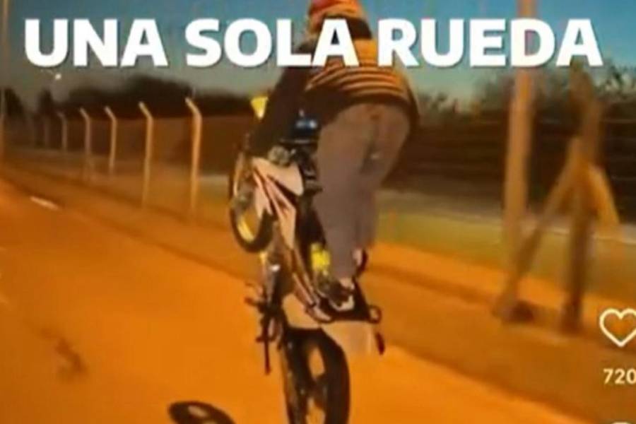 Inhabilitaron la licencia a un motociclista hasta 2099 por realizar maniobras peligrosas en la provincia de Buenos Aires