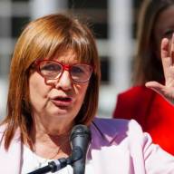 Bullrich se despegó del comisario armado durante los incidentes en el Congreso