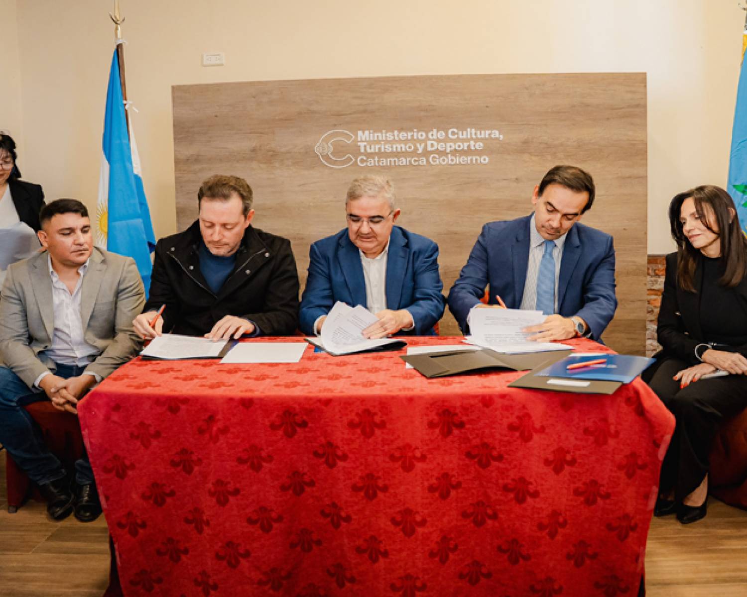 Catamarca y CABA suscribieron convenio para prevenir la trata y asistir a las víctimas
