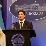 El Gobierno adelantó que rechazará este miércoles los proyectos de la oposición para ayudar a los morosos