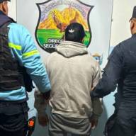 Detienen a un chofer de micro con pedido de captura por supuesto abuso sexual