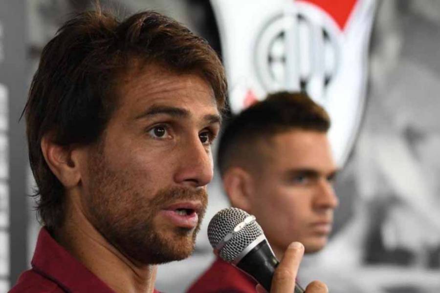 Leonardo Ponzio dirigió su primera práctica como entrenador de River