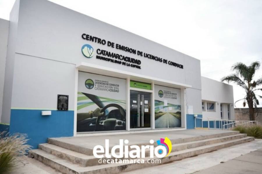 El Centro de Emisión de Licencias de la Capital suspende sus trámites este martes