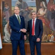 Luis Caputo y Scott Bessent, cara a cara por la alianza bilateral y la crisis de Medio Oriente