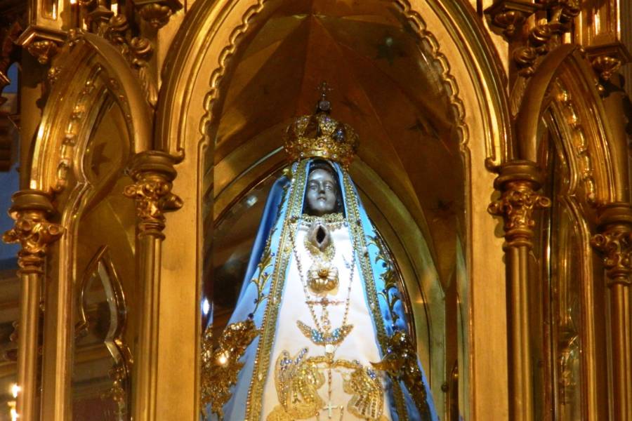 Fiesta de la Protección de la Virgen a 22 años del sismo