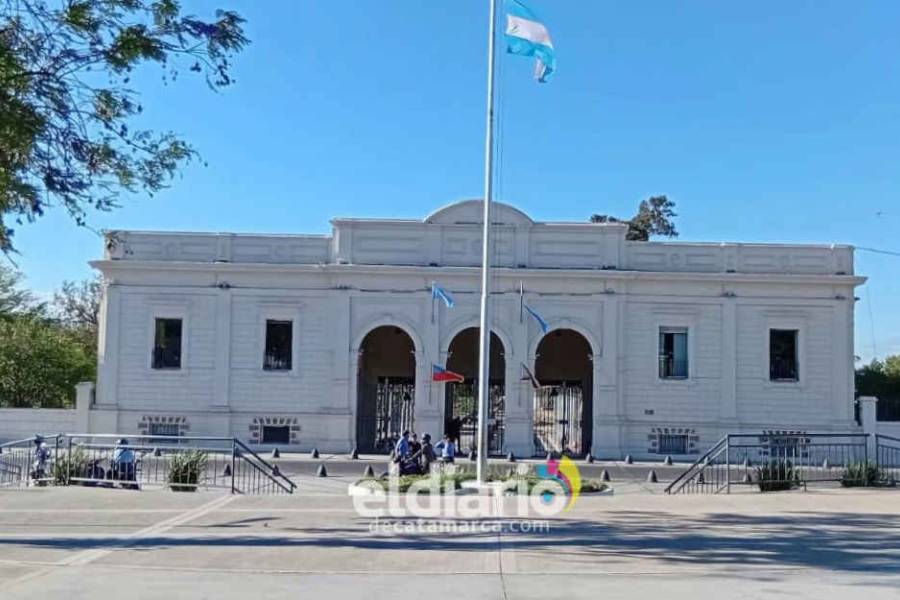 Pago de haberes para empleados municipales de Capital