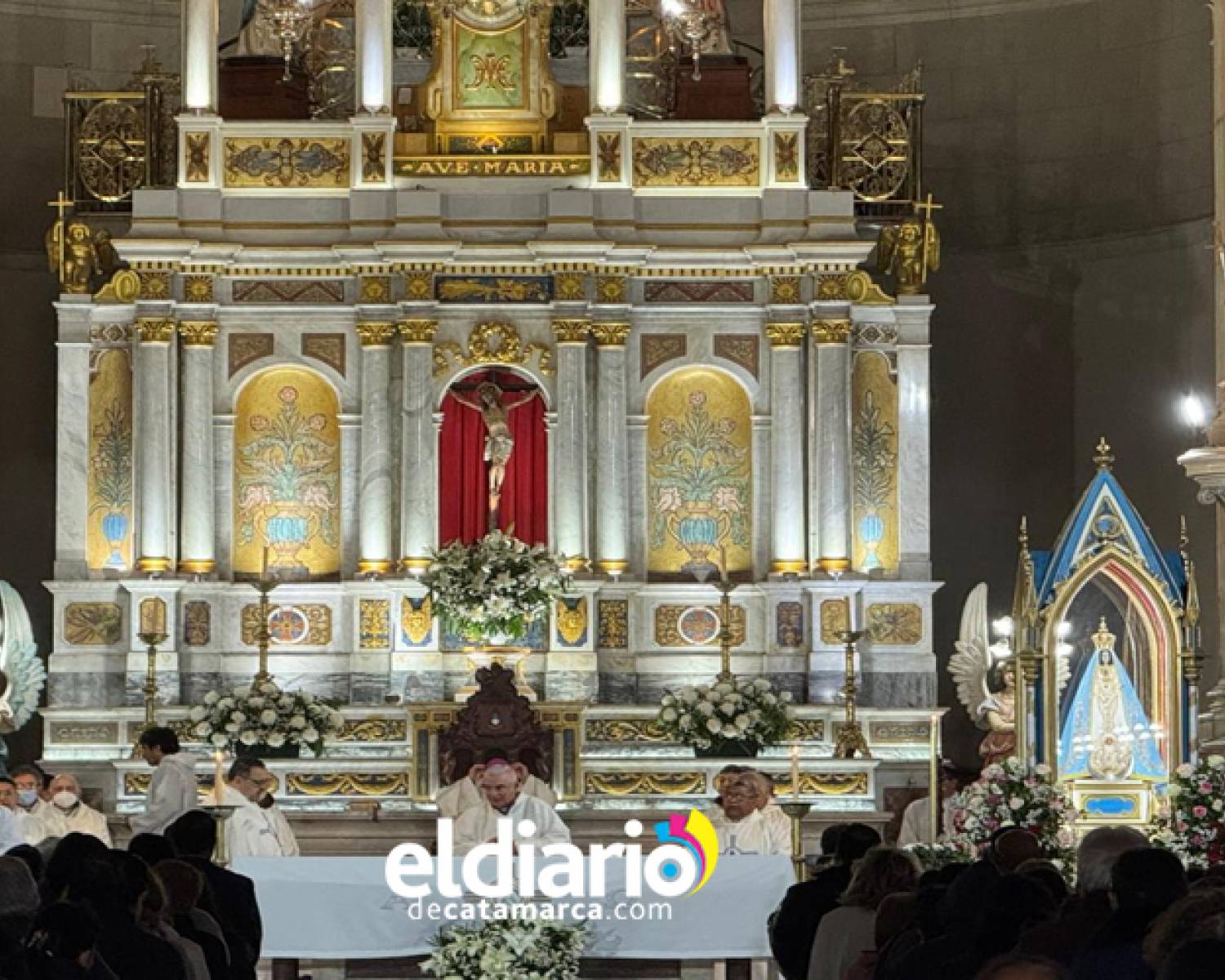 Día del Milagro: Cientos de catamarqueños dieron gracias a la Virgen del Valle