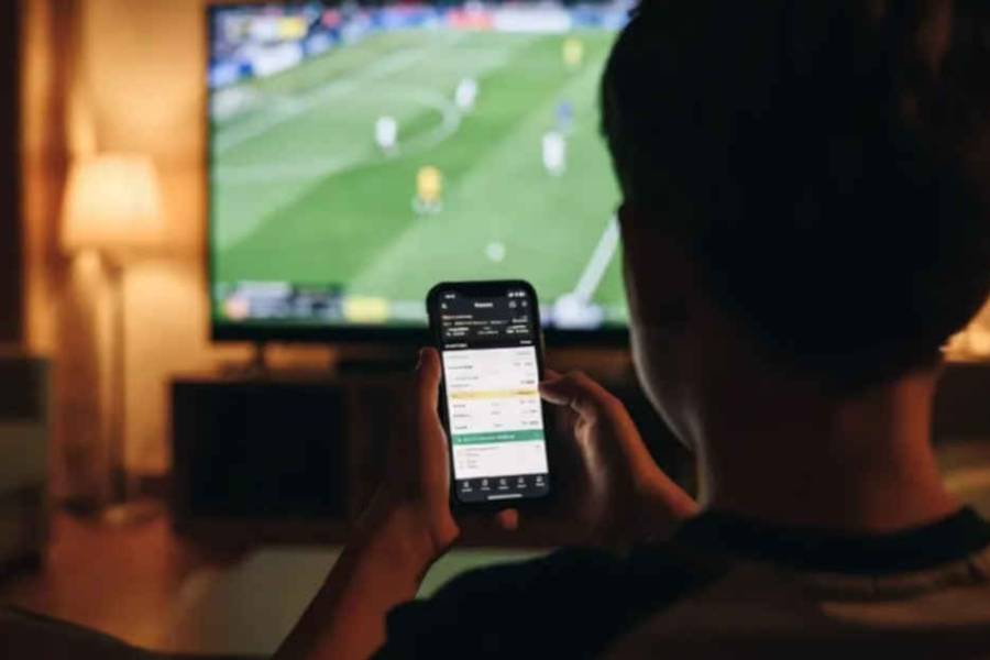 Apuestas online en jóvenes: ARCA registró un 40% más de su recaudación en el sector durante el Mundial