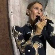 Céline Dion volvió al escenario tras años alejada por su enfermedad y emocionó a todos: 