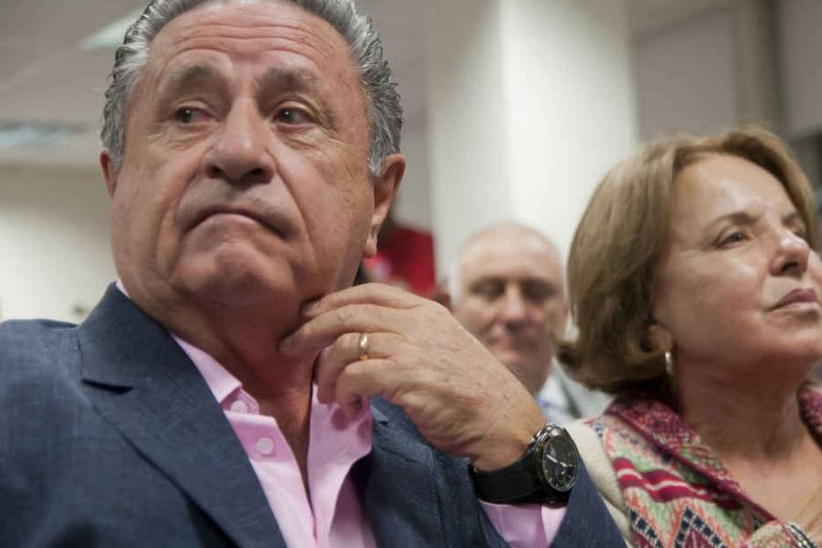 Vacunatorio VIP: esta semana comienzan las indagatorias a los Duhalde, Verbitsky y otras 30 personas