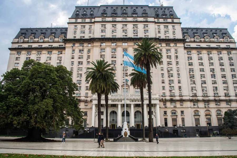 Defensa autorizó licitar un muelle militar en Ushuaia por $189.321 millones