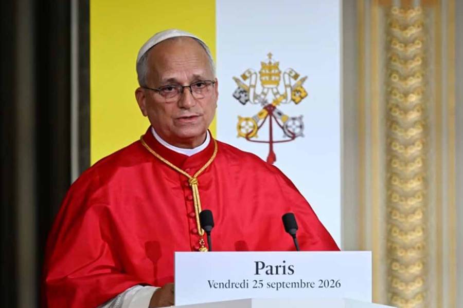 El papa León XIV pasó “bien la noche”, se levantó y desayunó
