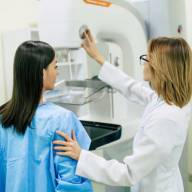 Entre saber y actuar: 4 de cada 10 mujeres en Argentina no se realizan la mamografía regularmente