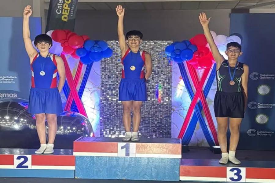 Catamarca brilló en casa y logró el tercer puesto en el Nacional de Trampolín
