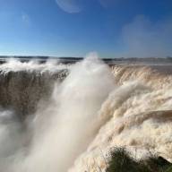 Efecto El Niño: cerraron dos circuitos de las Cataratas por el aumento del caudal del Río Iguazú