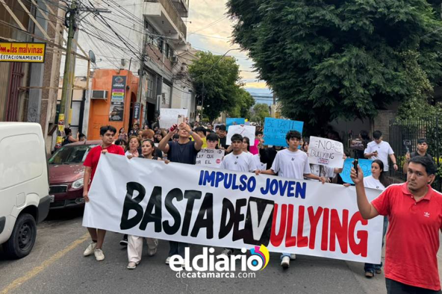 Se llevó a cabo la Primera Marcha en Contra del Bullying en Catamarca