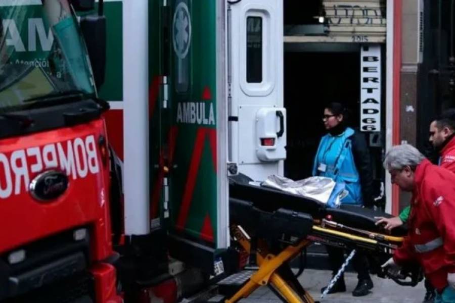 Pánico en Palermo: un hombre disparó desde un balcón e hirió a un obrero