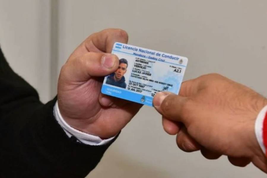 Licencias de conducir: diputada del PRO presentó un proyecto para terminar con “el curro” de su renovación