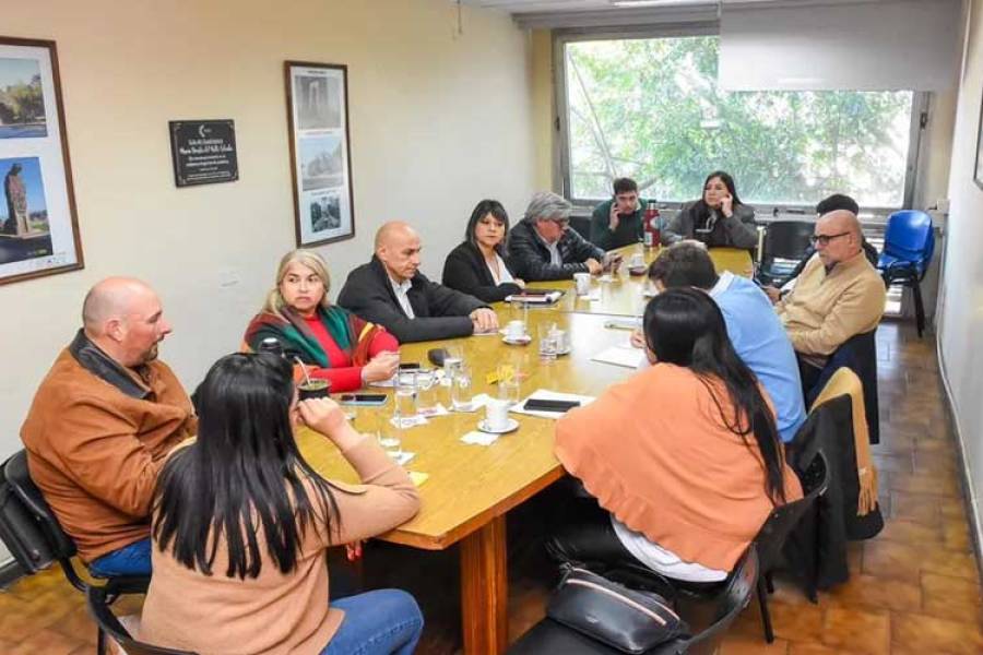Conclave de boinas blancas por el tratamiento del RIGI en la Provincia