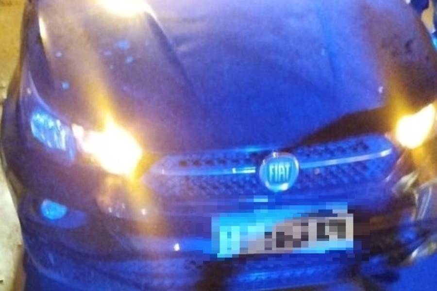 Dos mujeres robaron un Fiat Cronos y terminaron presas